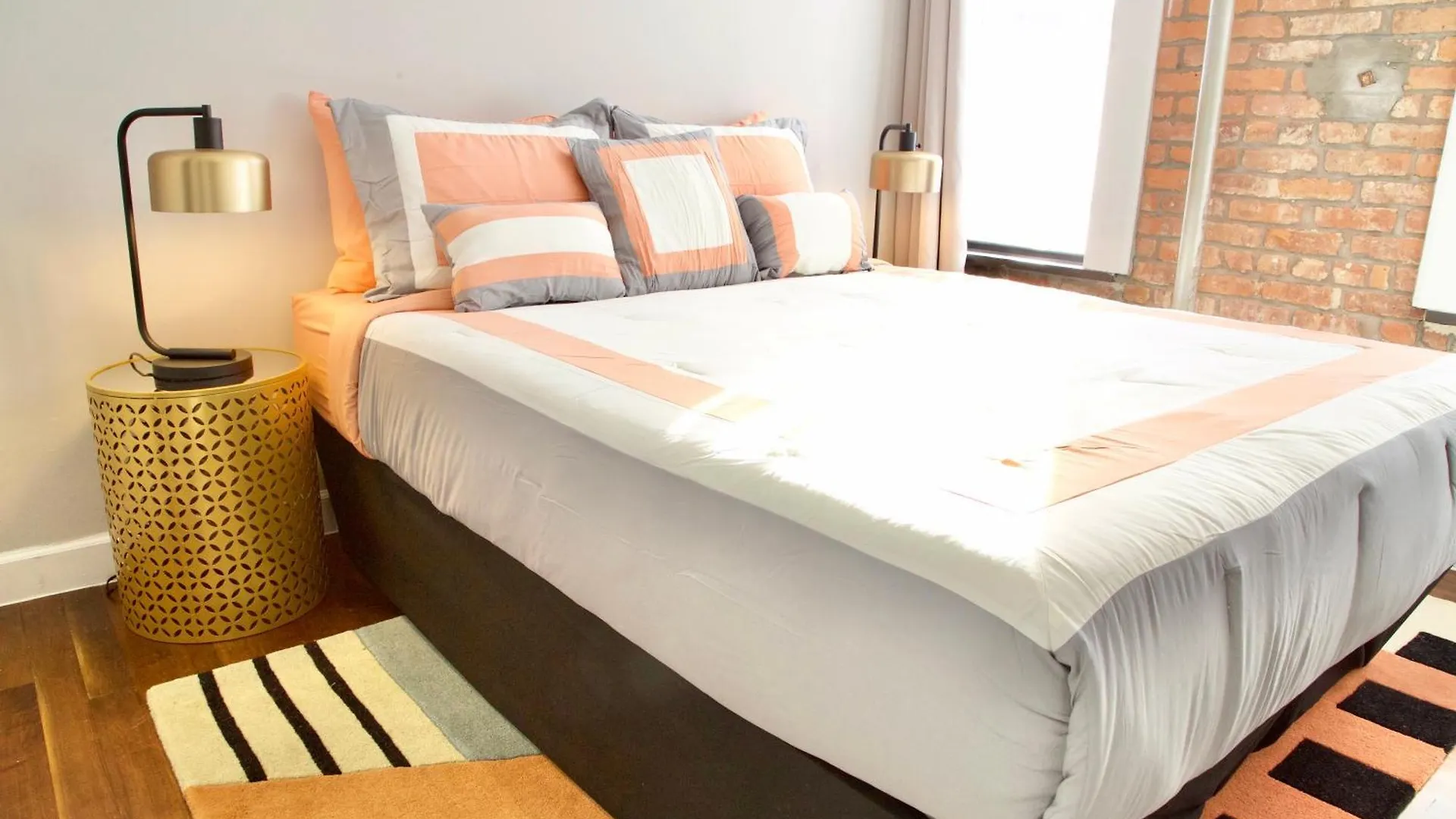 New York Style Stay Near Central Park 0*, New York